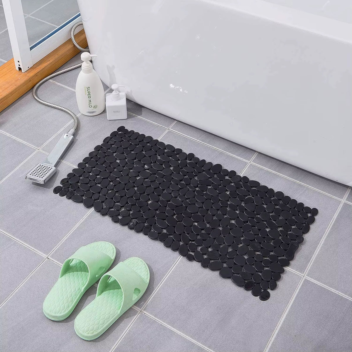 Non-Slip Pebble Bathroom Mat with Suction Cups and Drain Holes Safe Shower Bath Bathtub Mat Bathroom Accessories