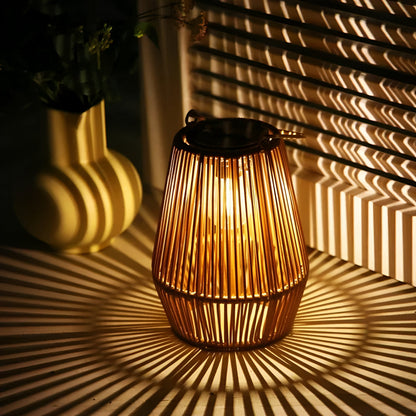 CageRattan Solar Hängelaterne aus Rattan, wasserdicht