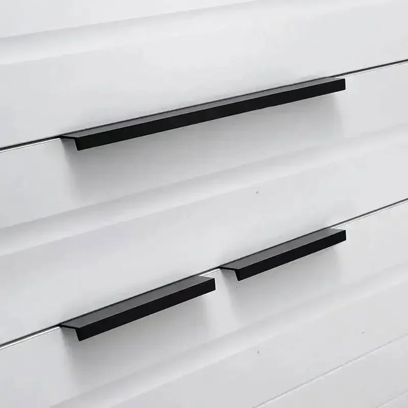 Verdeckte Schrankgriffe zum Aufstecken aus Aluminium