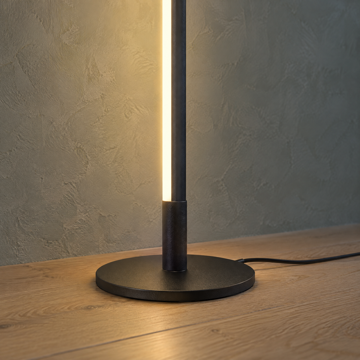 Minimalistische LED Stehlampe dimmbar 140 cm, Lichtleiste