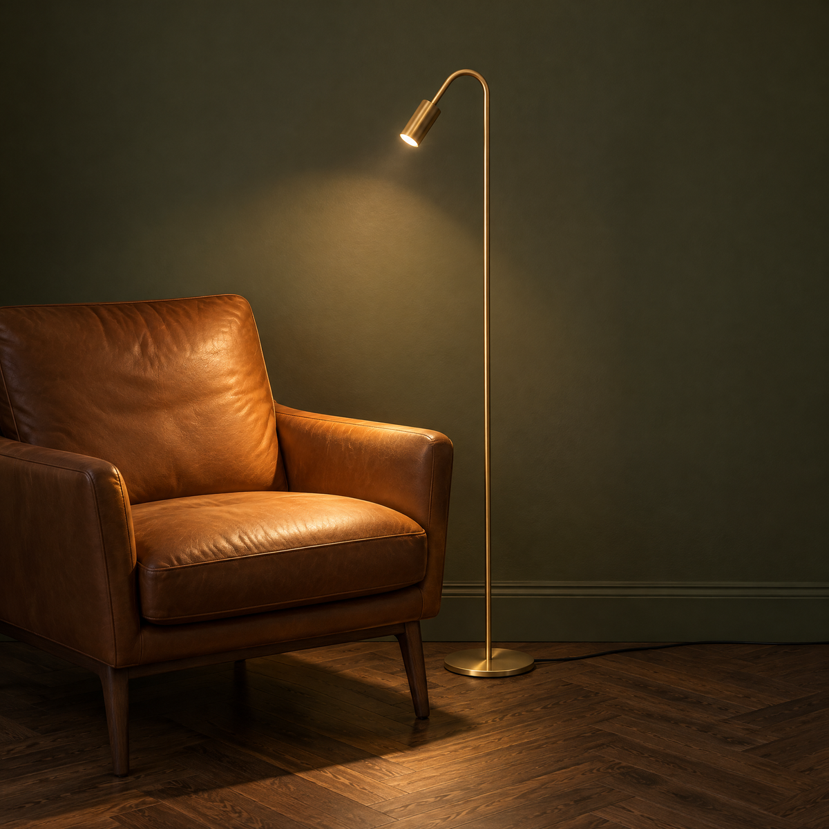 Geschwungene Stehlampe aus Kupfer mit Spot, 130 & 150 cm